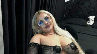 Lovelyblondyxxx xxx premium porn