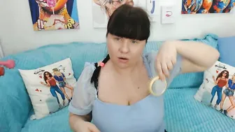 pretty_malika bigtits on webcam