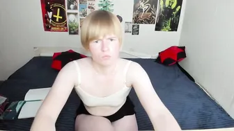 cattie_w_ feet cam porn videos