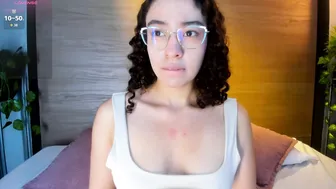 britneycarter webcam show 04 June 2026