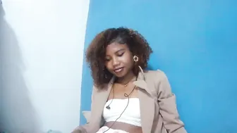 hasleyinah new video