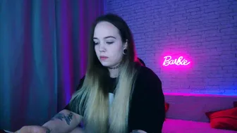_crazybee_ cam girl chat 04-Jun-26