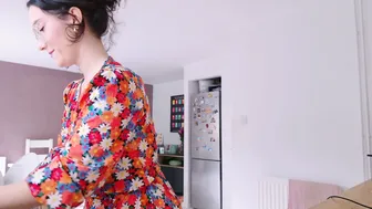 sensual_jassmine