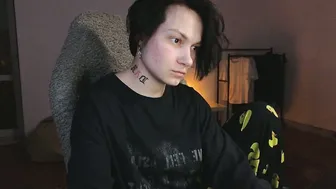 esajukyy smalltits webcam video