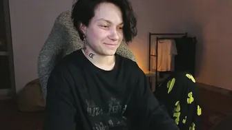 esajukyy smalltits webcam video