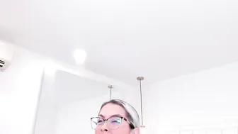 Dolly_walker (06-05-2026) amateur cam video