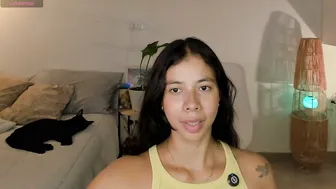 alyssagreen_ video cam (06/05/2026)