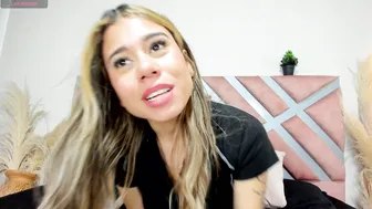 rachell_criss anal live webcam show