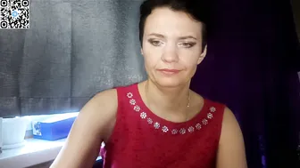 Hotmamaqueen234 live cam video hot porn video
