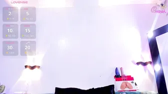 emili_roux recorded nude video 1015260