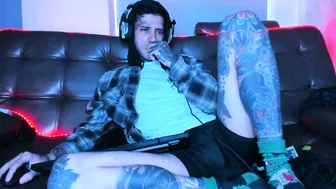 Jhonny_ackerman cam sex 05-Jun-26