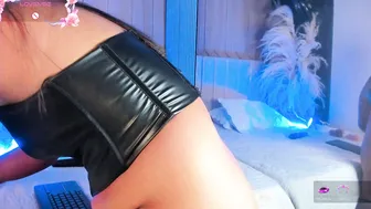Lexiadamss webcam show 06/05/2026