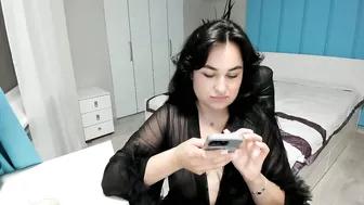 Lilyyfox chat sex 06-05-2026
