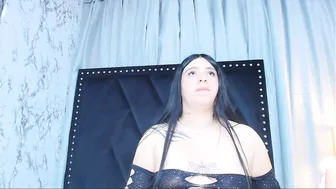 naia_x fuckmachine hot webcam video