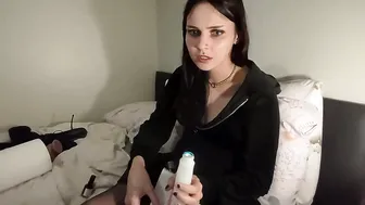 little_kinky_gal (06-06-2026)