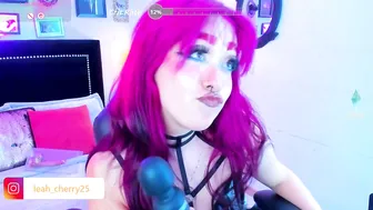 leah_cherry 06/06/2026 on live cam