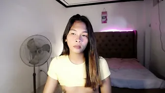 lovely_oliviax pinay horny amateur