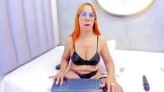 Sussanmilf_ cam video 06 June 2026
