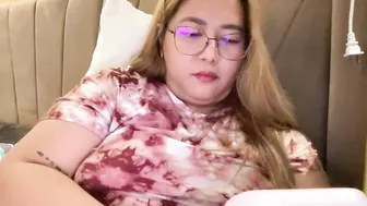 Asianbunny10 interactivetoy on cam