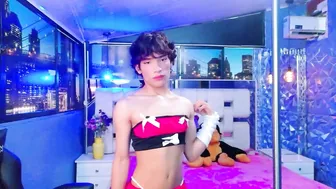 isaacnova recorded nude video 1018730