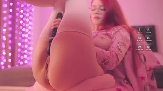 smolsonja squirt free cam show