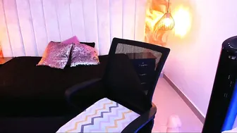chloesmith9 recorded nude video 1019068