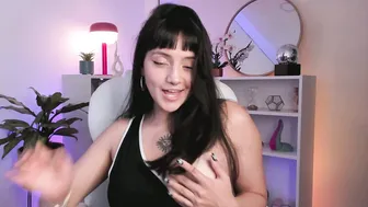 Nahiapaws bigboobs 07-Jun-26