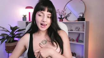 Nahiapaws bigboobs 07-Jun-26