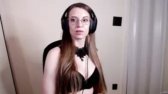Larawintersxxx slim sex chat cam