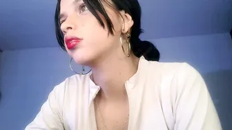 mia_lucy_21 live on cam sex cam chat