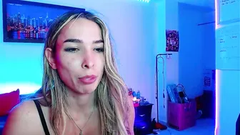 Niki_1998 nude cam porn chat