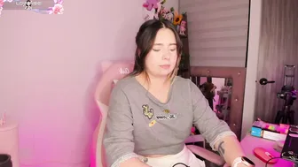 lauu_r porn video chat 15-Jul-25