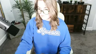 Quervoqueen1 bigboobs - 15 July 2025