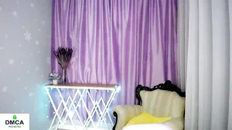Queen_a_n_i natural video cam