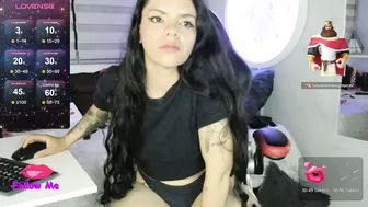 Natasha__logan on live cam 06/07/2026