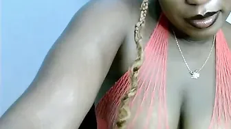 Sweetpetitgirl live cam video hot live cam video
