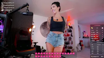 evelyne92 recorded nude video 1021185
