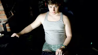 Bubblebuttbdn squirt (06/08/2026)