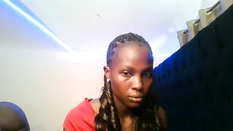 Essy_hero chat porn video (06/08/2026)