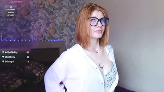 juli_ginger chat porn video 08-Jun-2026