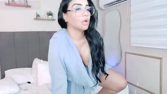 stella_luxury live on cam (06/08/2026)