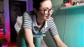 may_may_moon recorded nude video 1022396