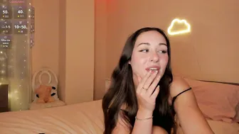milamaee on cam video cam