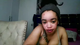 sexymel022 bigboobs cam video