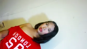 Sassy_tinaxx young show