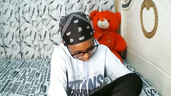 t_okyo young sex cam