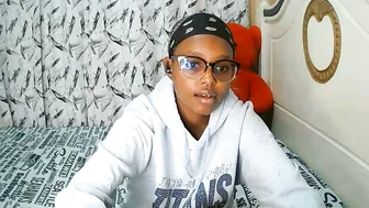 t_okyo young sex cam