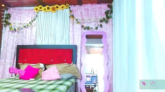 Coco_macr live cam video (06/09/2026)
