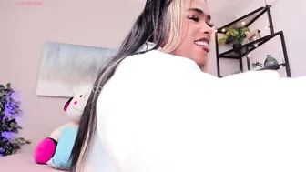 peachbrii recorded nude video 1024144