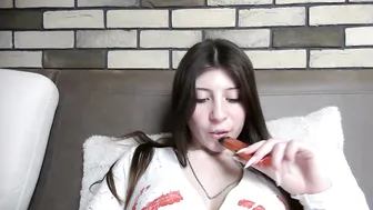 Girl_cute007 (06/09/2026)